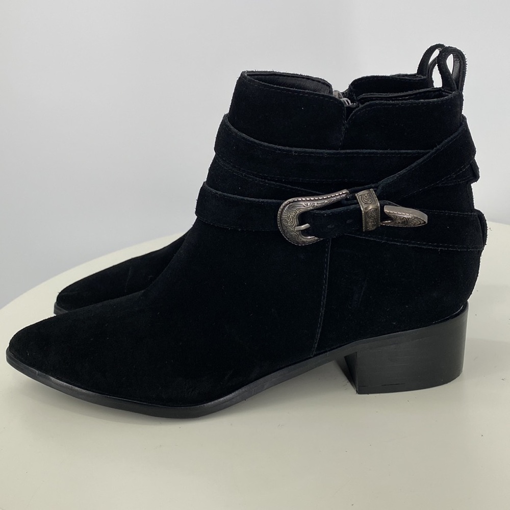 Marc Fisher Booties Size 8 - image 1
